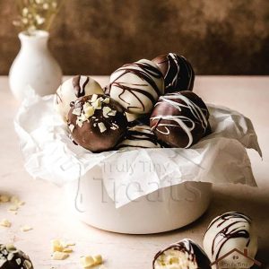 ترافل آجیلی و پنیری دست‌ساز treats با مغزیات تازه و بافت نرم